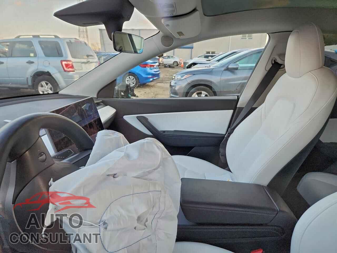 TESLA MODEL Y 2022 - 7SAYGDEF0NF441965