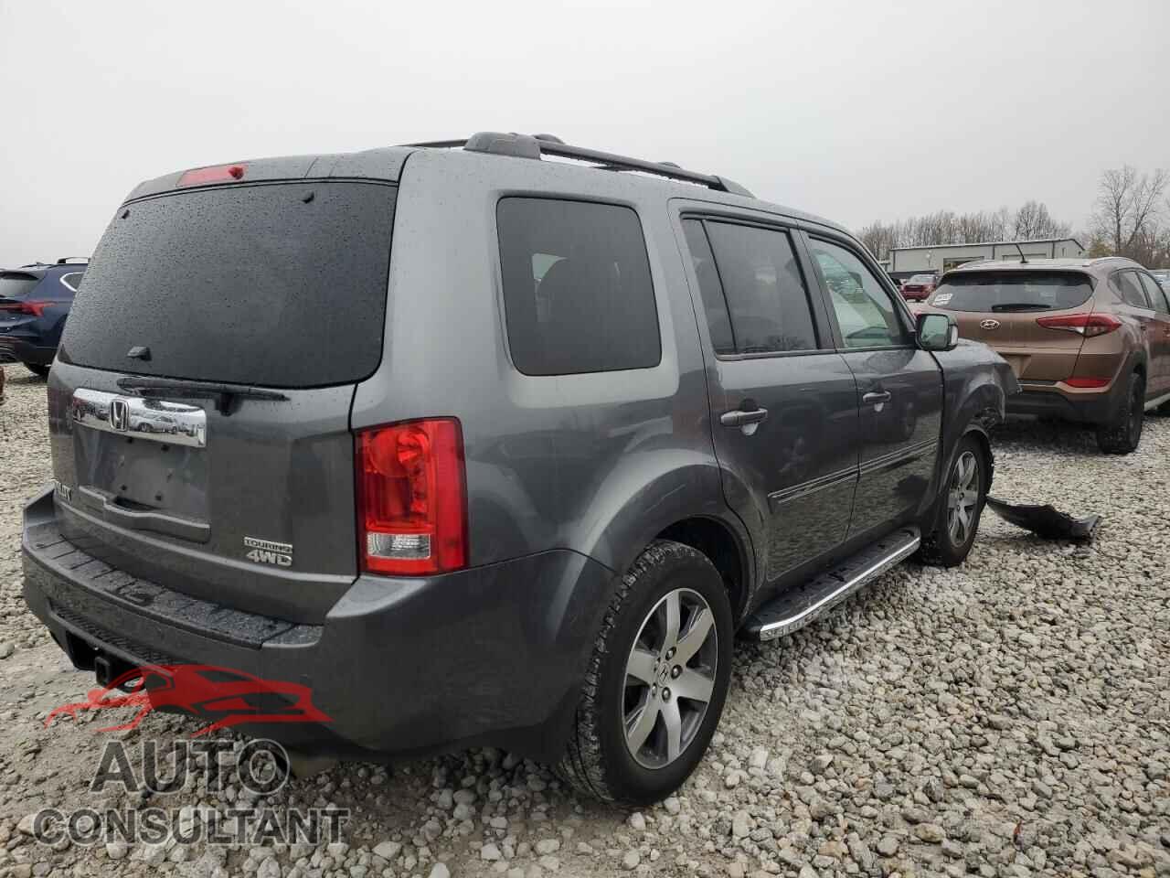 HONDA PILOT 2013 - 5FNYF4H91DB073929
