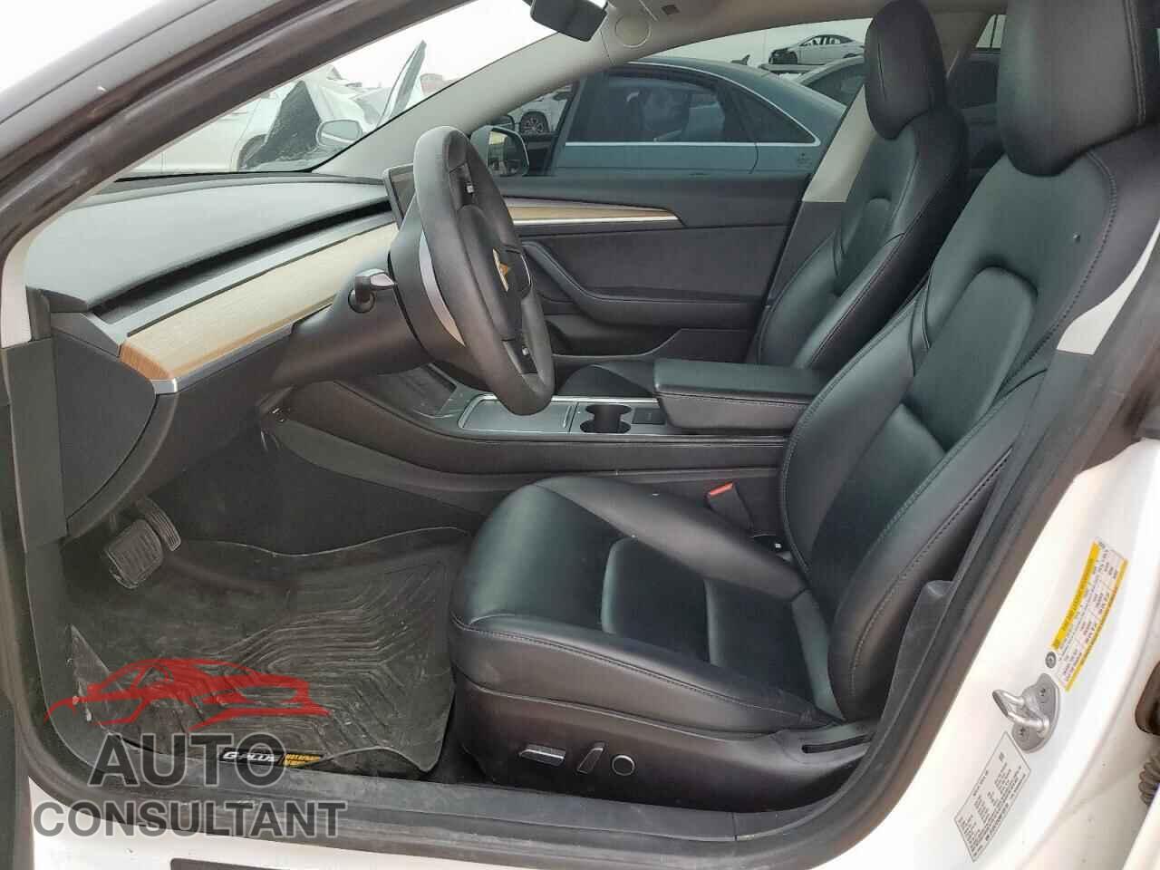 TESLA MODEL 3 2021 - 5YJ3E1EA3MF100736