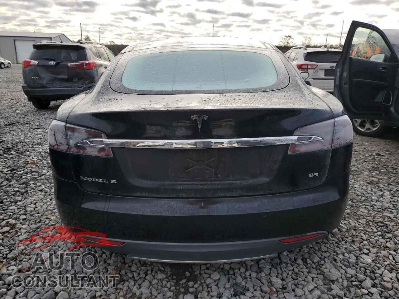 TESLA MODEL S 2014 - 5YJSA1H19EFP38719