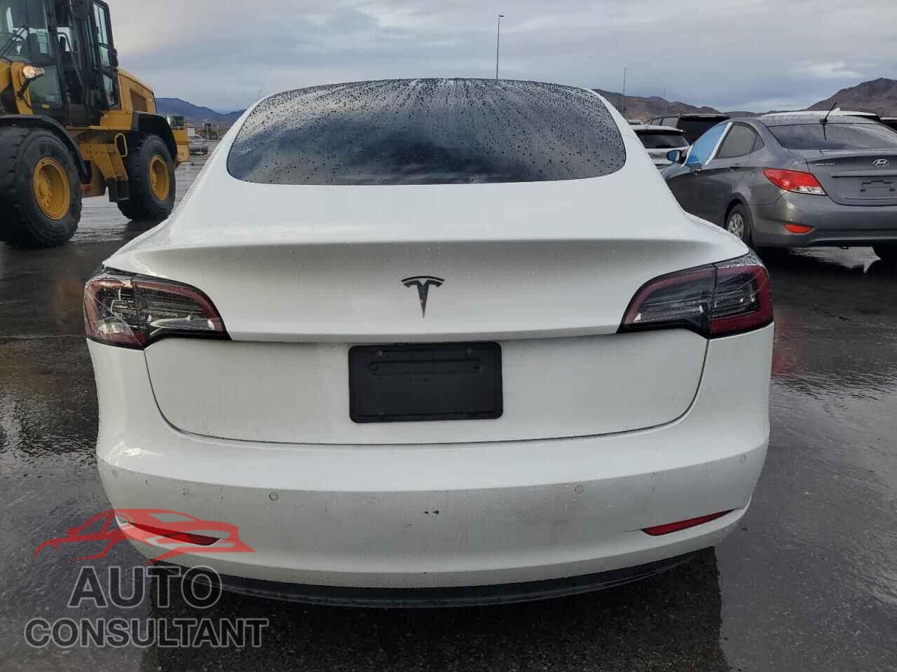 TESLA MODEL 3 2019 - 5YJ3E1EA8KF416808