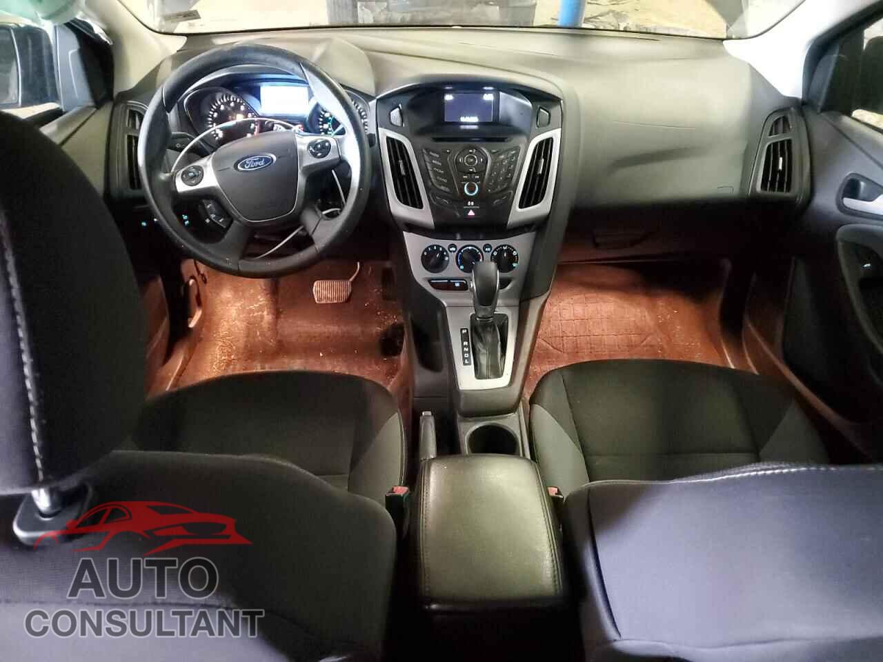 FORD FOCUS 2014 - 1FADP3F25EL437138