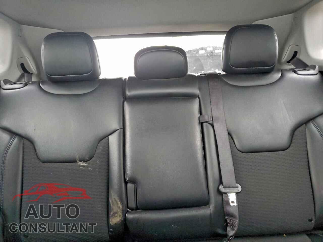 JEEP COMPASS 2022 - 3C4NJCBB8NT138043