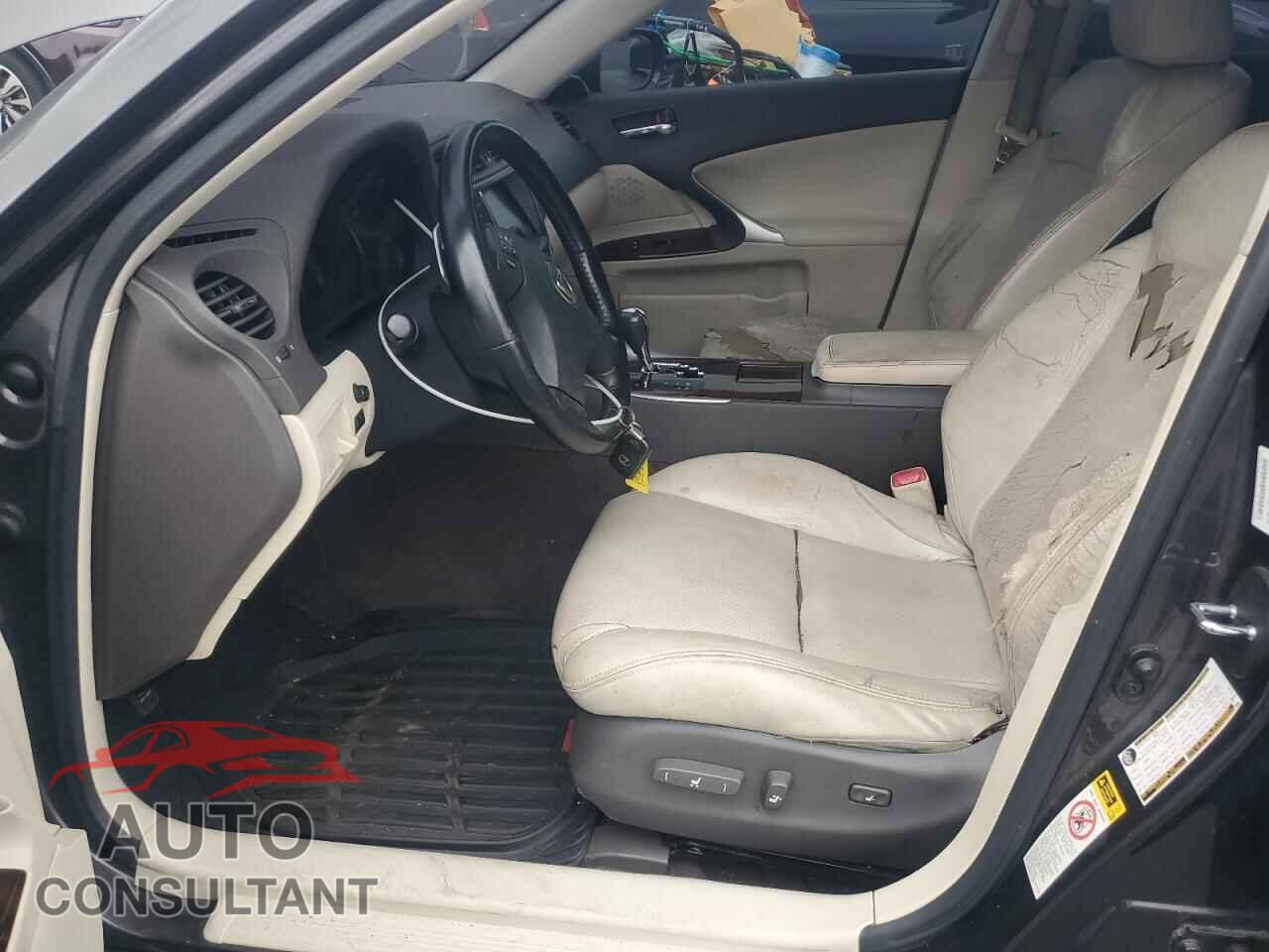 LEXUS IS 2010 - JTHBF5C29A5108962