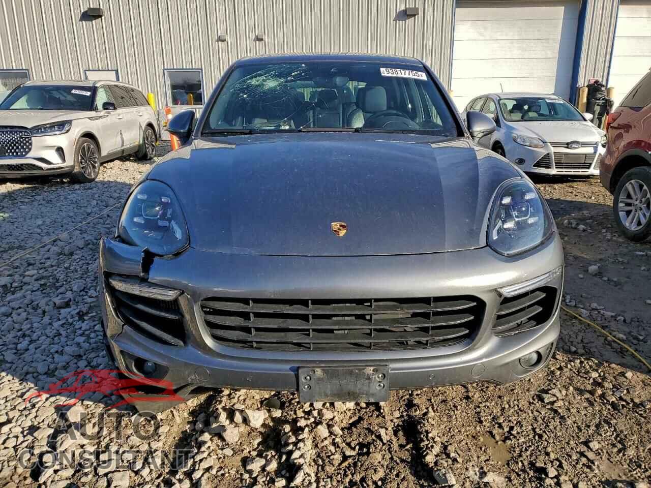 PORSCHE CAYENNE 2016 - WP1AB2A27GLA95643