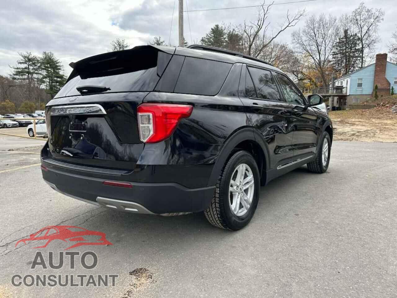 FORD EXPLORER 2024 - 1FMSK7DH0RGA02505