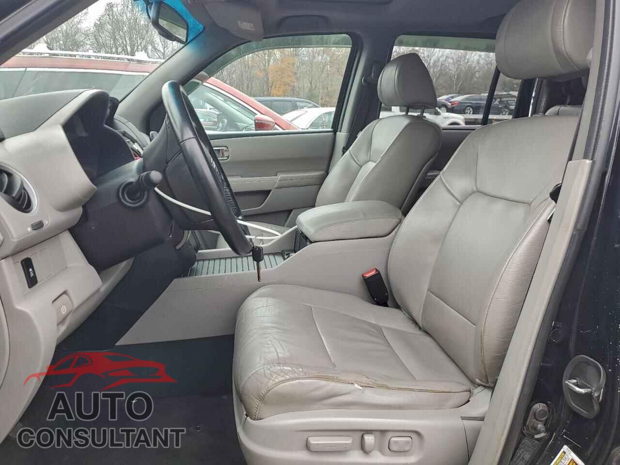HONDA PILOT 2014 - 5FNYF4H53EB025346