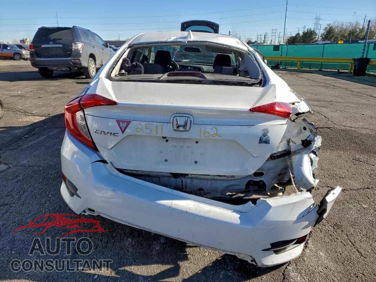HONDA CIVIC 2017 - 19XFC2F77HE007435