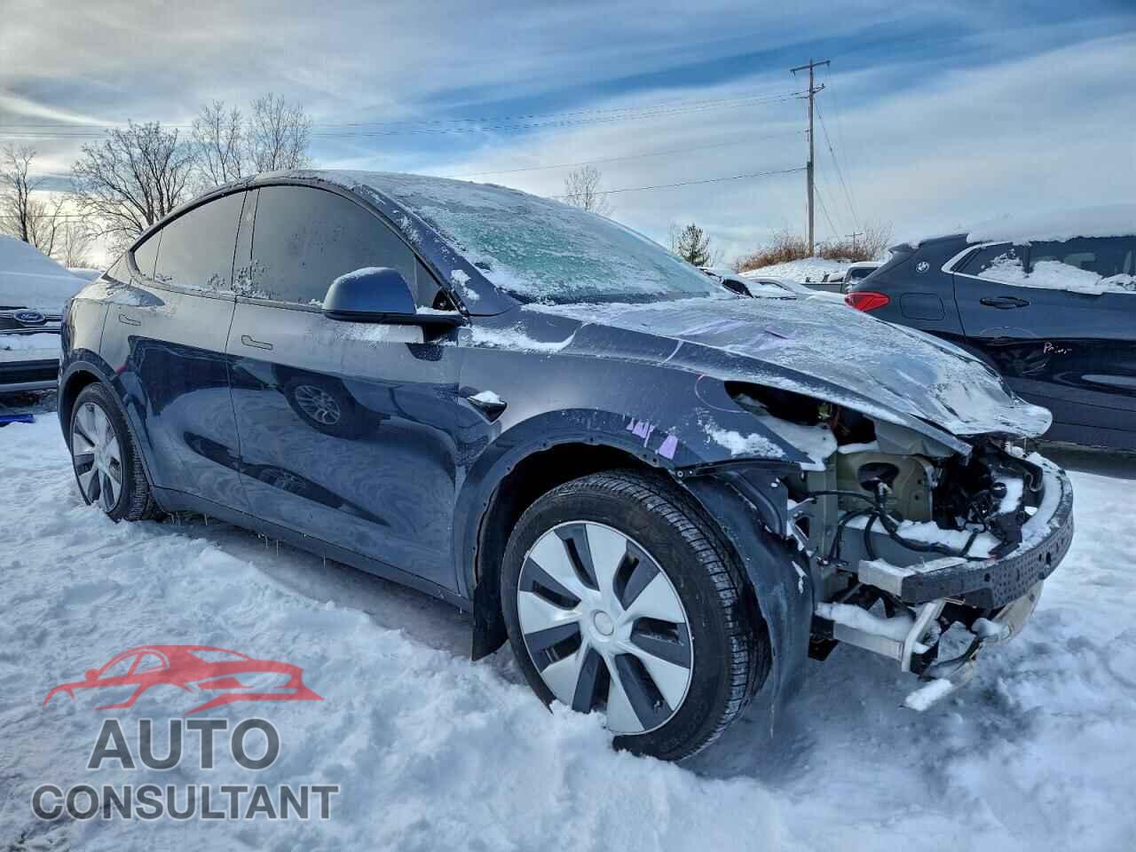 TESLA MODEL Y 2023 - 7SAYGAEE4PF885830