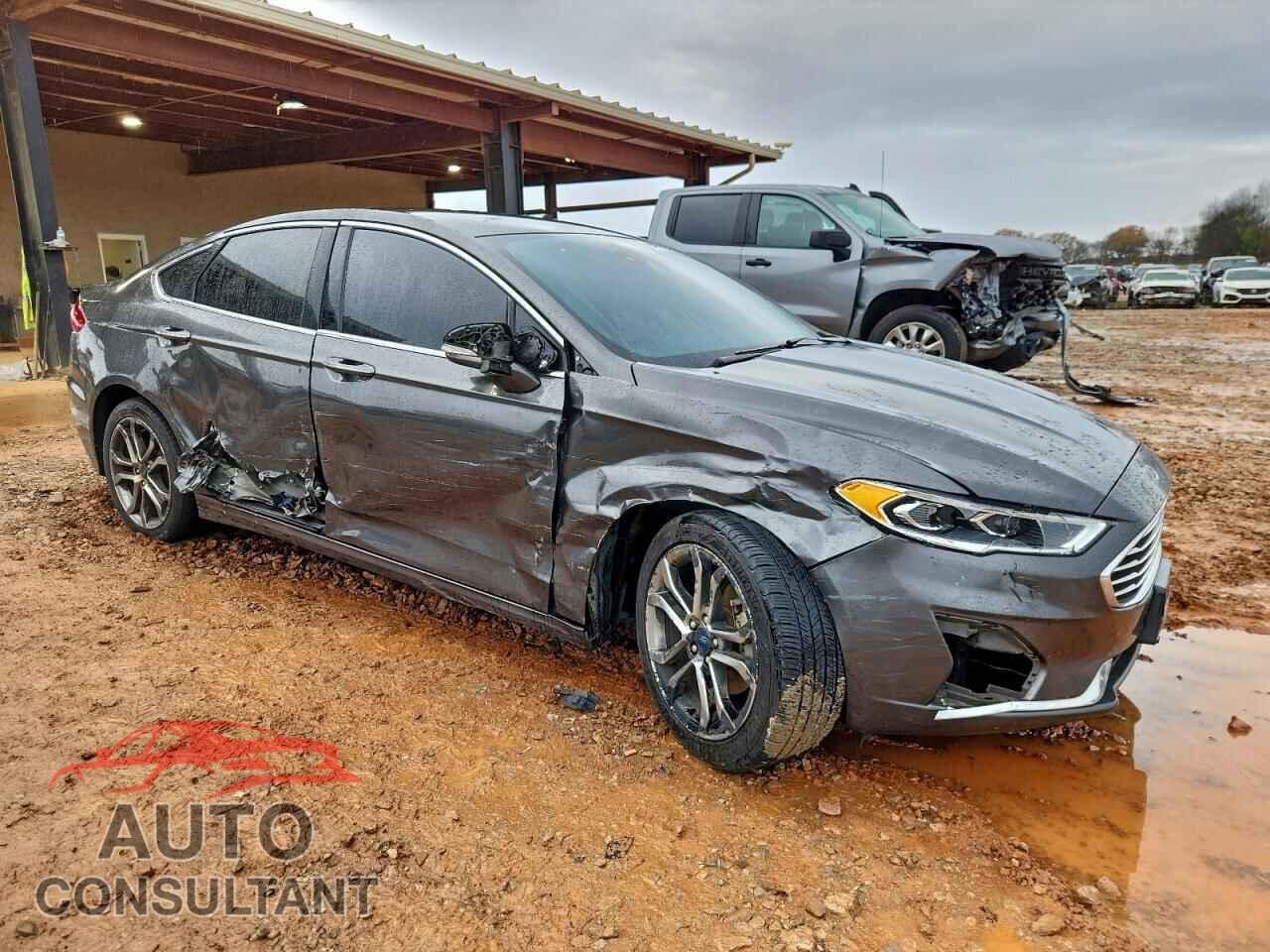 FORD FUSION 2019 - 3FA6P0CD4KR224420