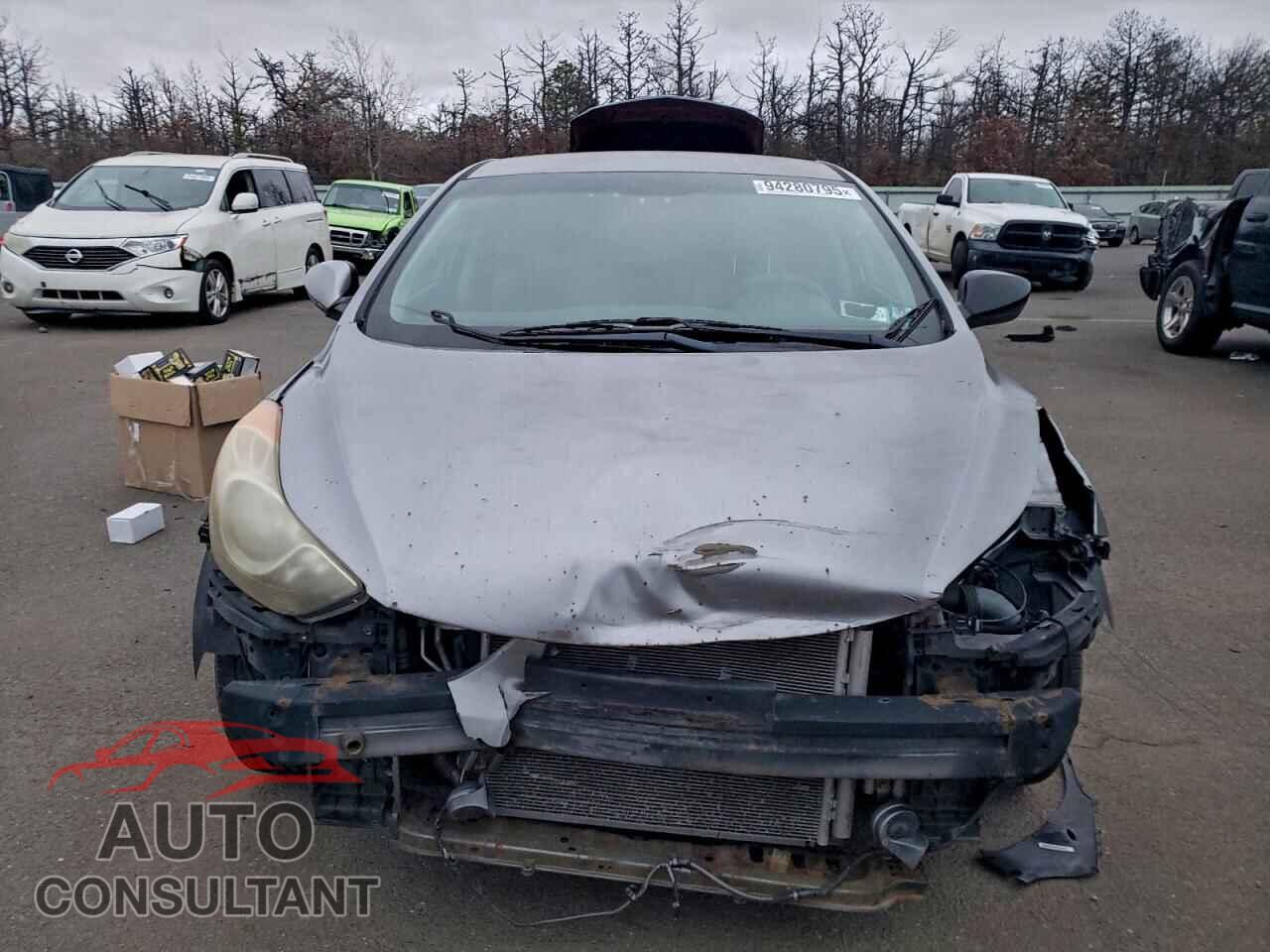 HYUNDAI ELANTRA 2013 - KMHDH4AE1DU762565
