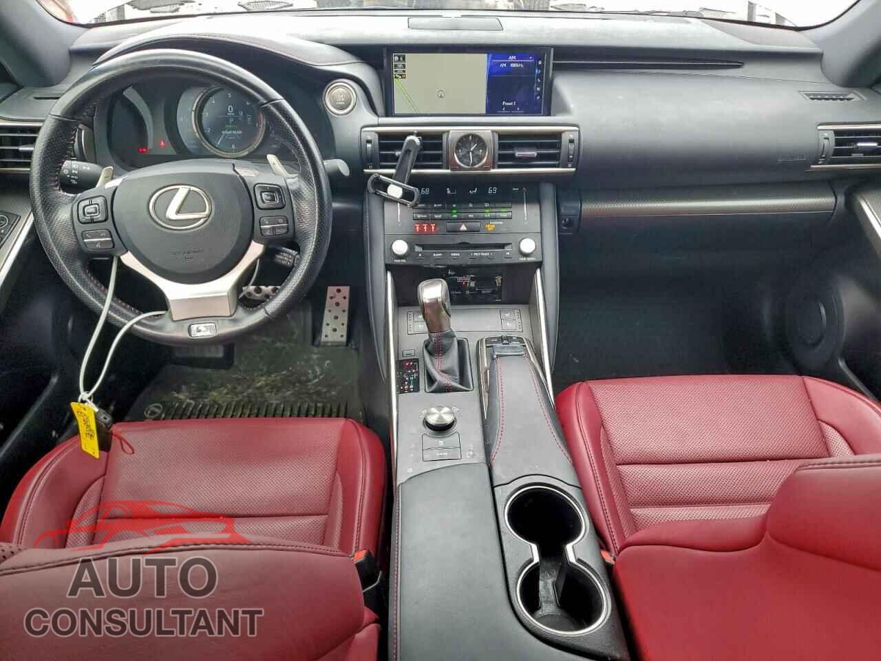 LEXUS IS 2017 - JTHBE1D25H5028787