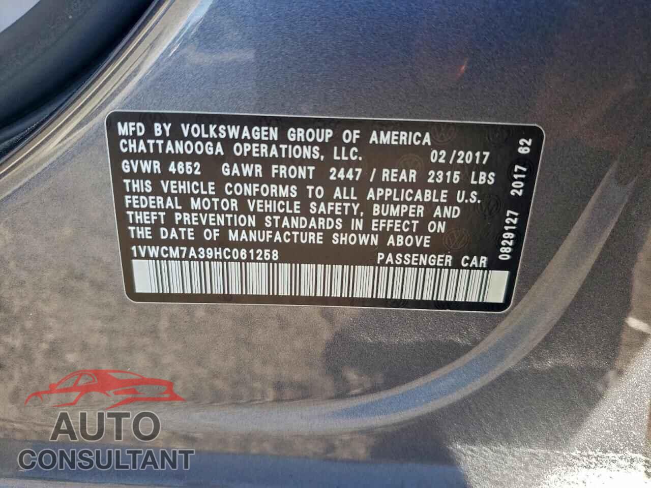 VOLKSWAGEN PASSAT 2017 - 1VWCM7A39HC061258