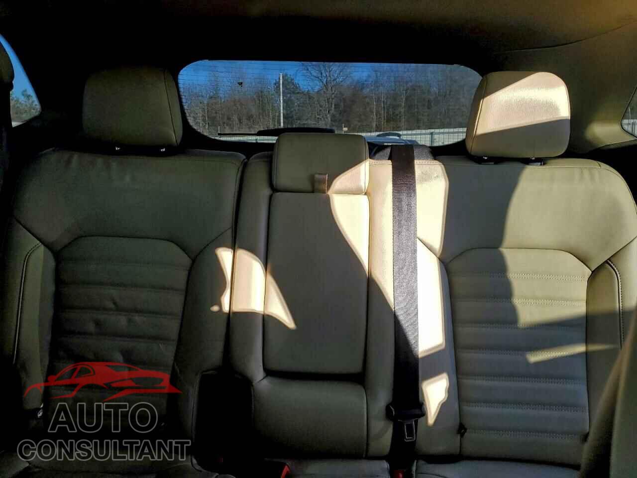 FORD EDGE 2018 - 2FMPK3J88JBC31433