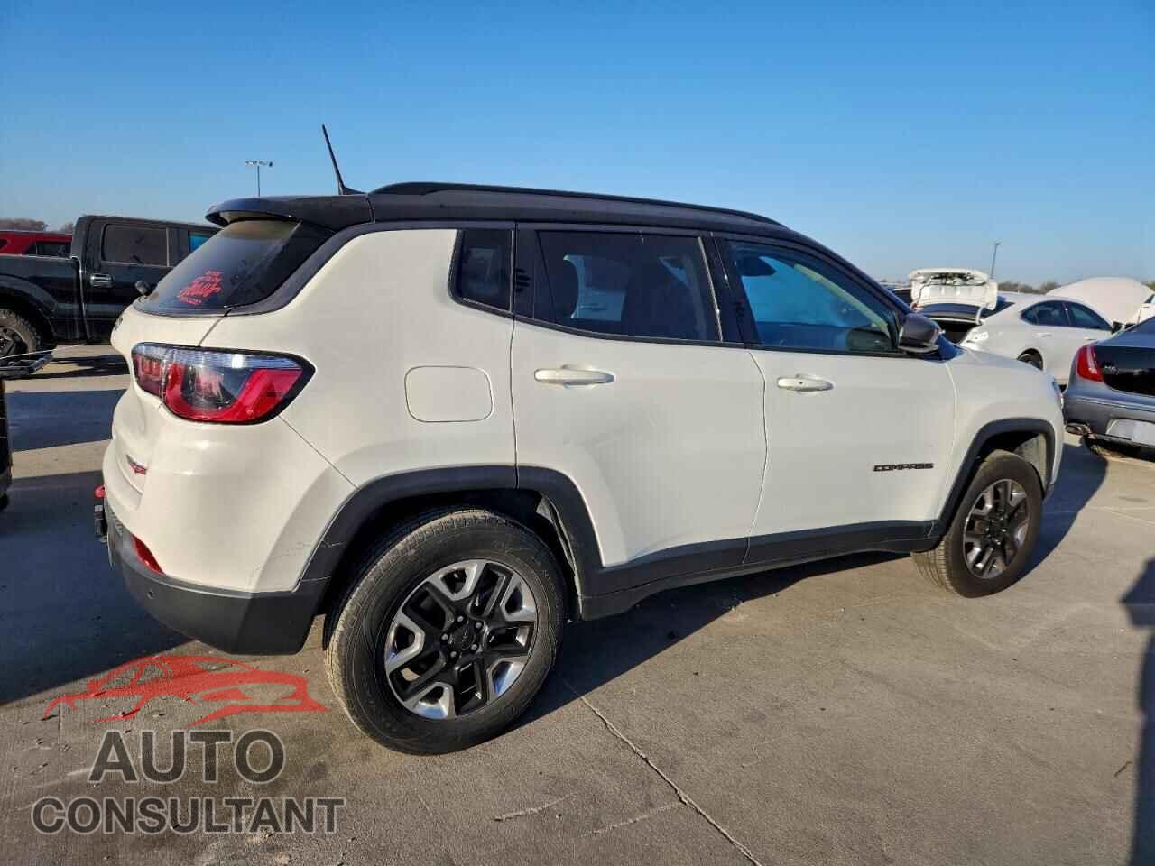 JEEP COMPASS 2017 - 3C4NJDDB3HT667701
