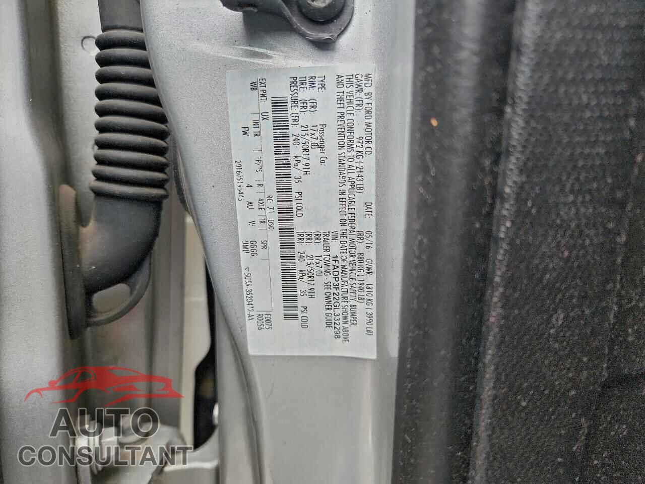 FORD FOCUS 2016 - 1FADP3F22GL332298