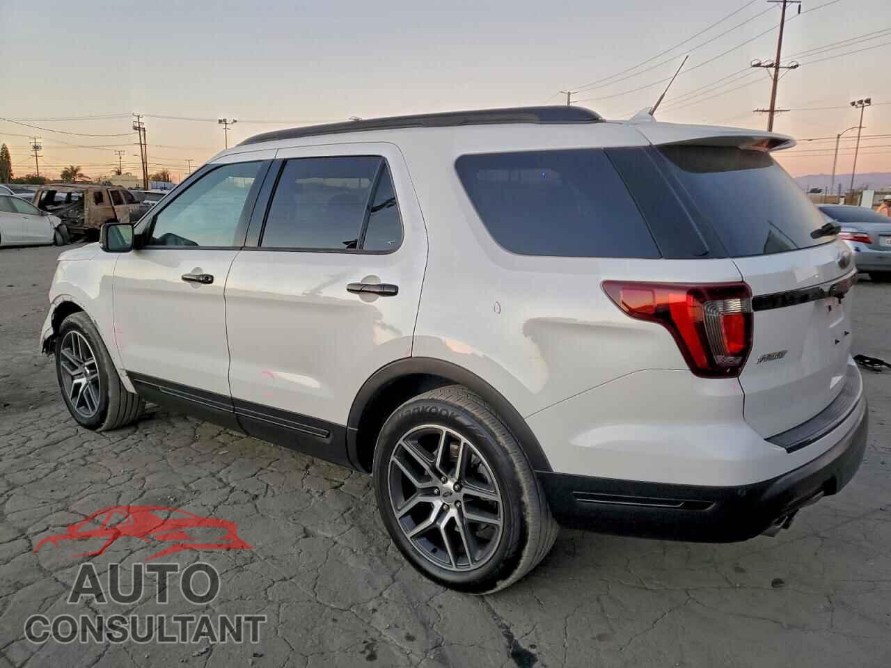 FORD EXPLORER 2018 - 1FM5K8GT1JGB56566
