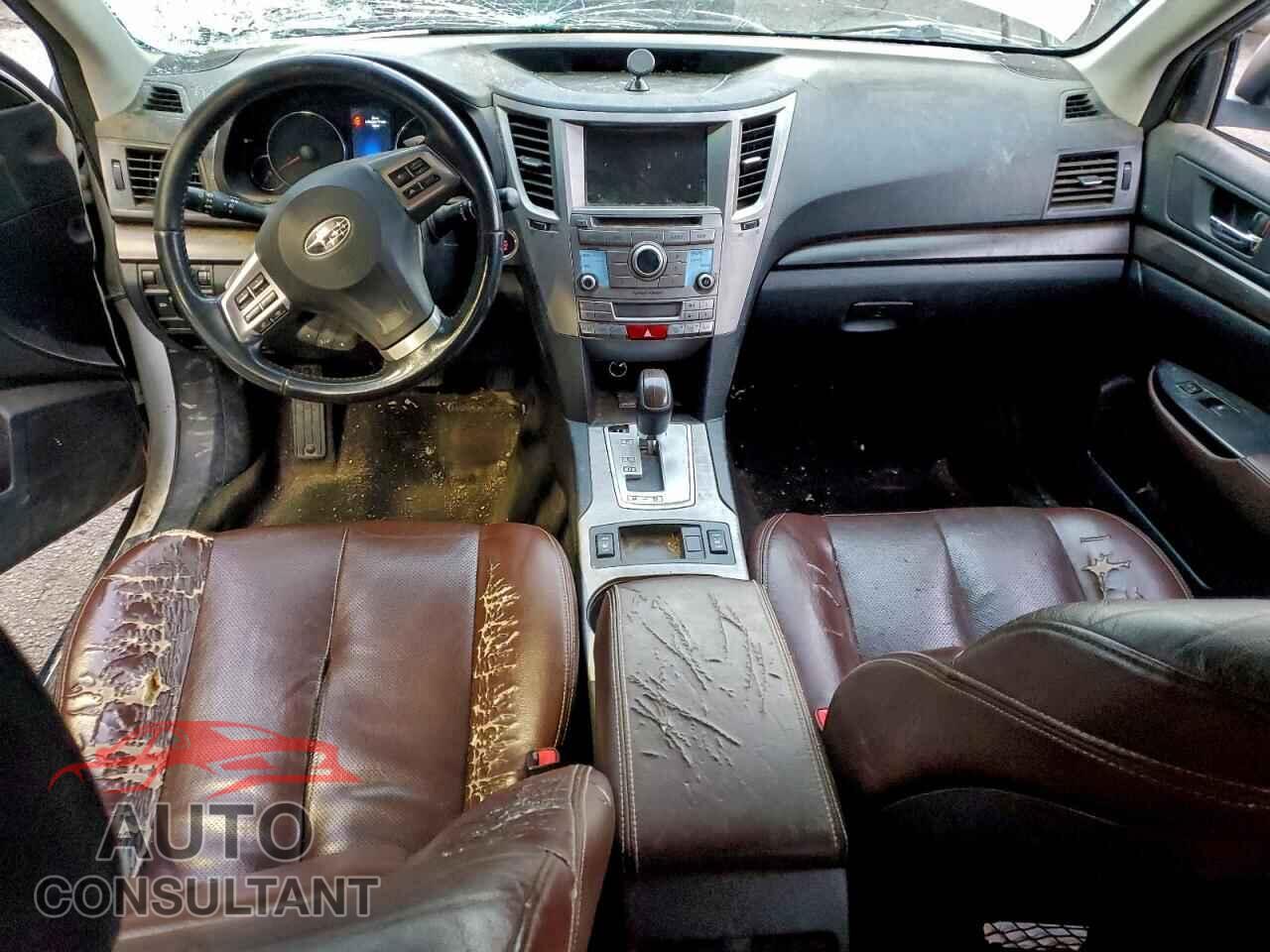 SUBARU OUTBACK 2014 - 4S4BRDPC0E2302529