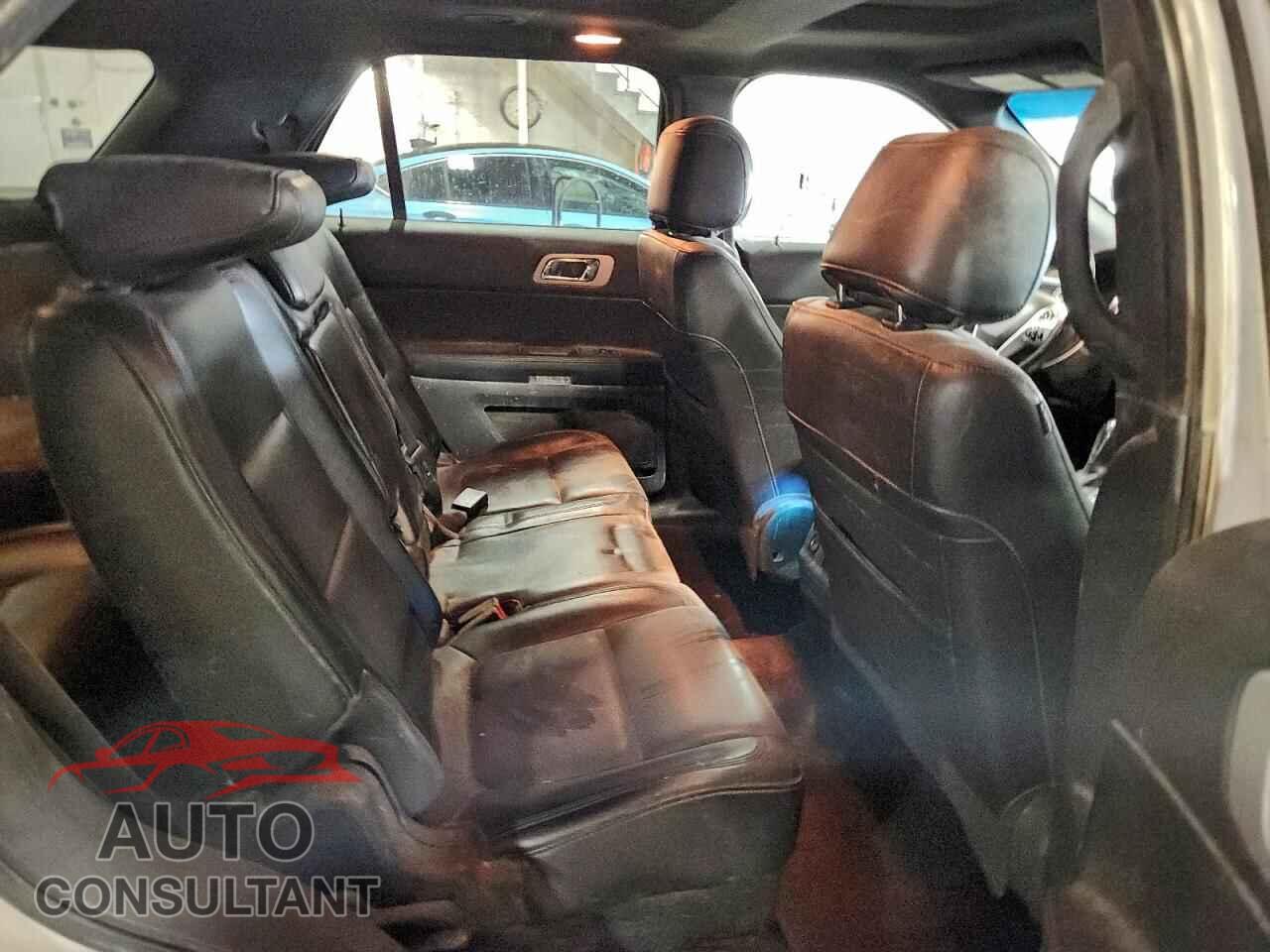 FORD EXPLORER 2011 - 1FMHK8F87BGA15691