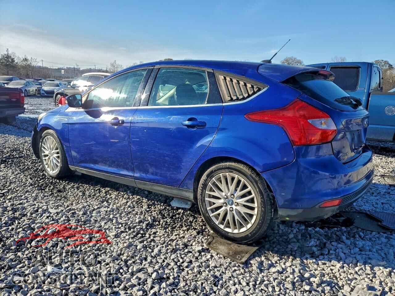 FORD FOCUS 2012 - 1FAHP3M25CL473896
