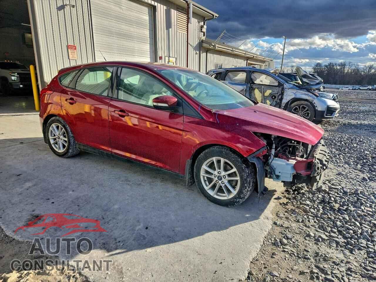 FORD FOCUS 2016 - 1FADP3K26GL385169