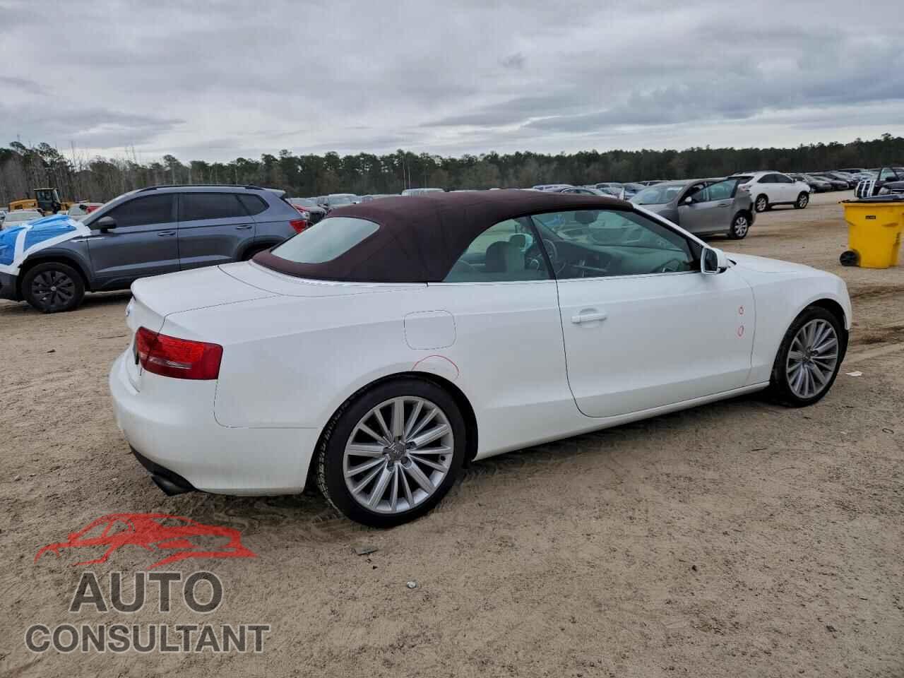AUDI A5 2011 - WAULFAFH1BN002633