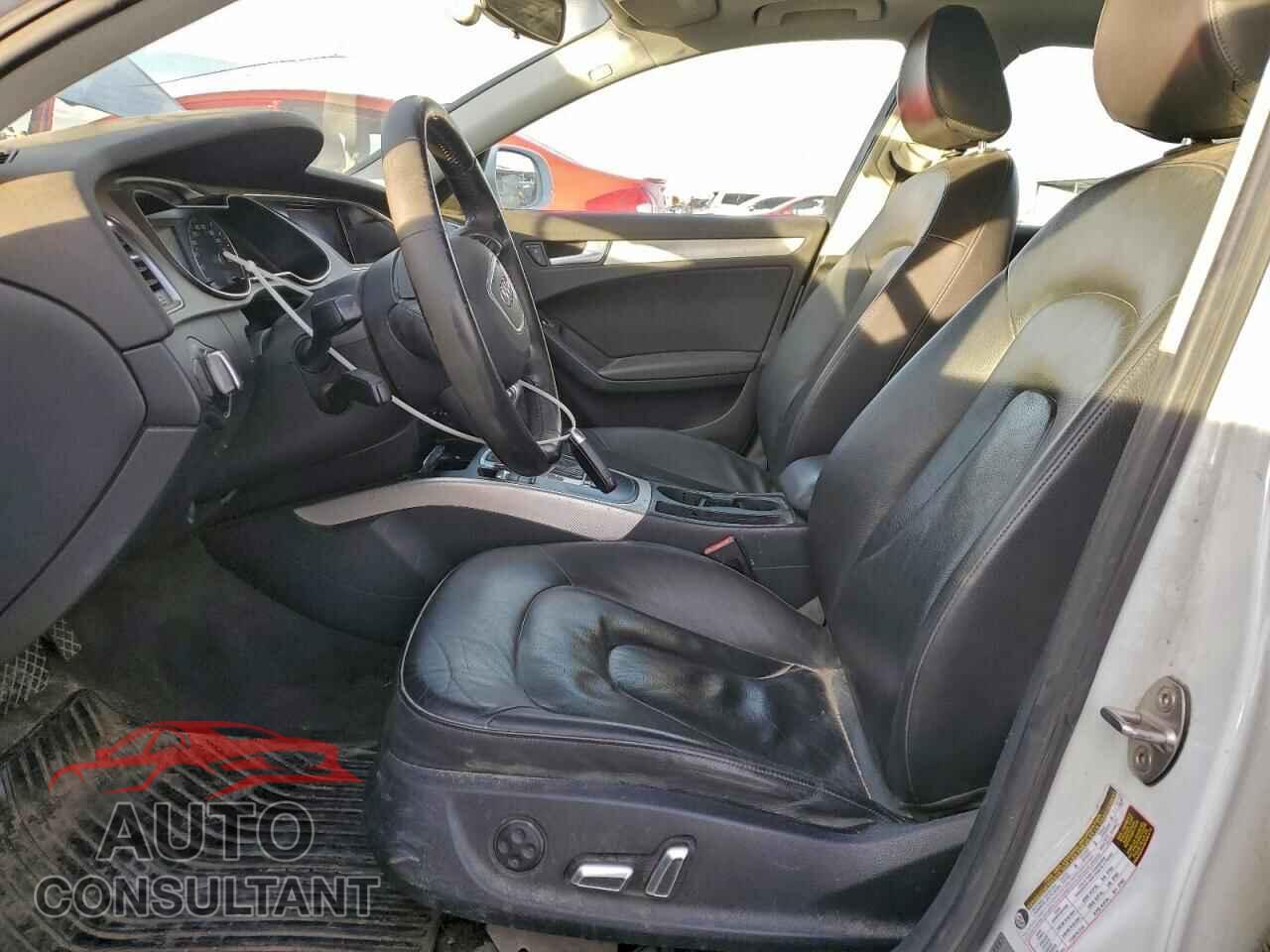 AUDI A4 2013 - WAUBFAFL1DN049762