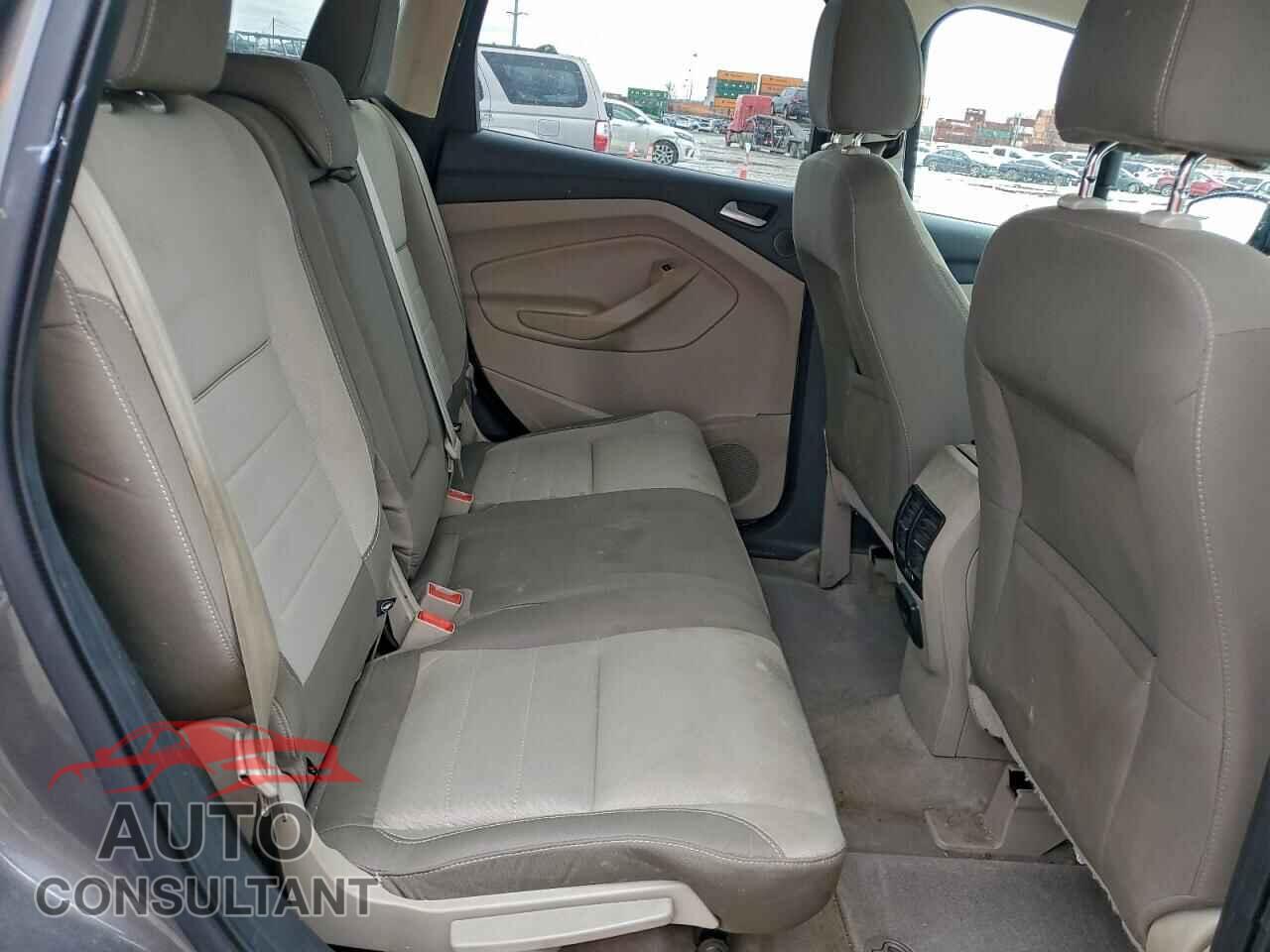 FORD ESCAPE 2014 - 1FMCU9G9XEUB26985