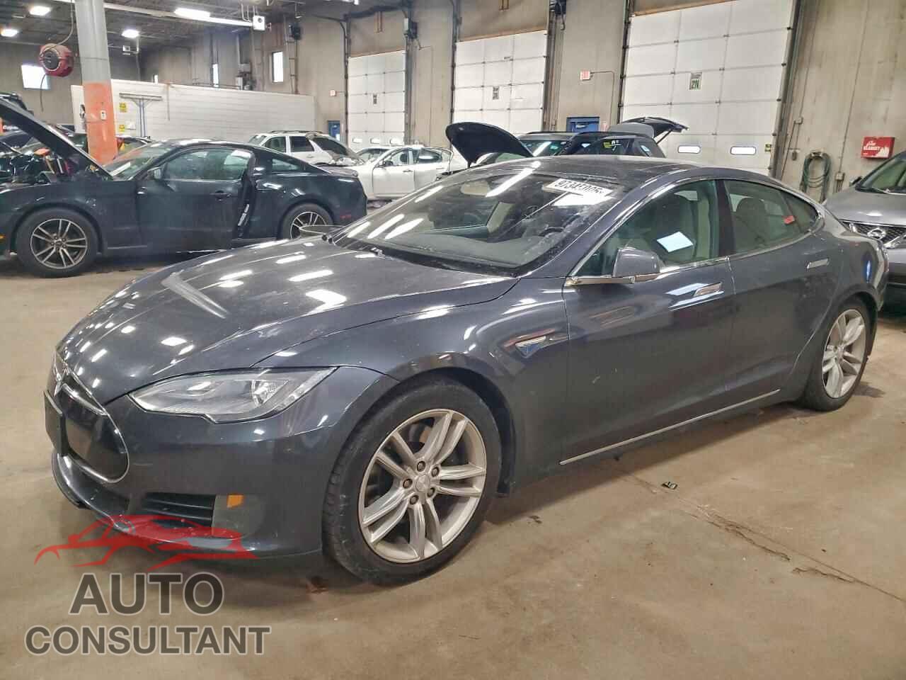 TESLA MODEL S 2016 - 5YJSA1E27GF124753