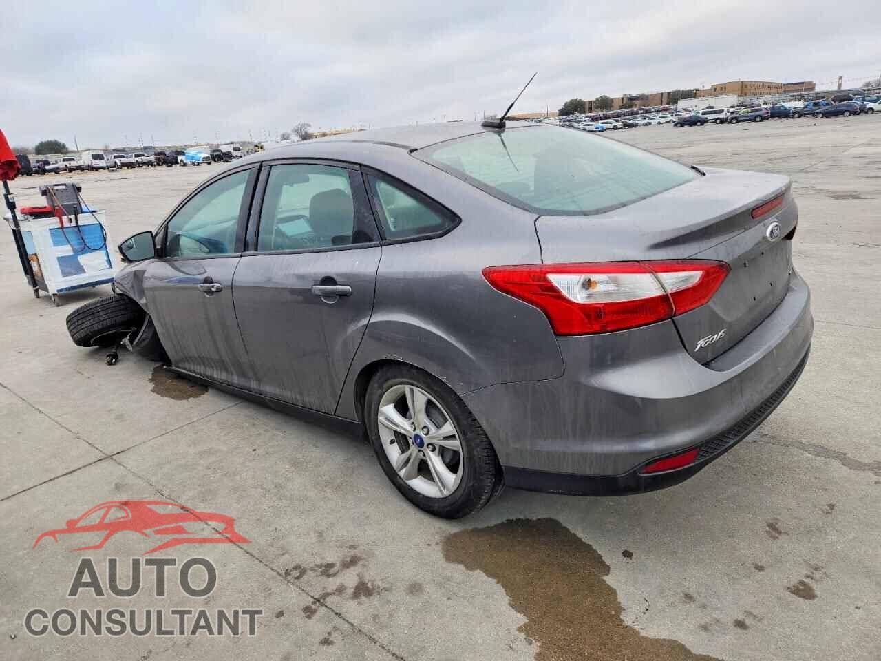 FORD FOCUS 2013 - 1FADP3F25DL268138