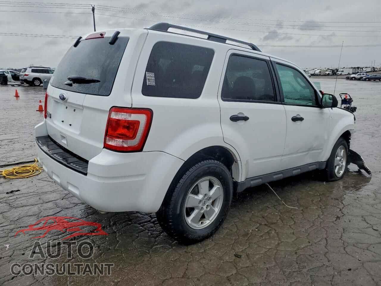 FORD ESCAPE 2011 - 1FMCU9D70BKC05429