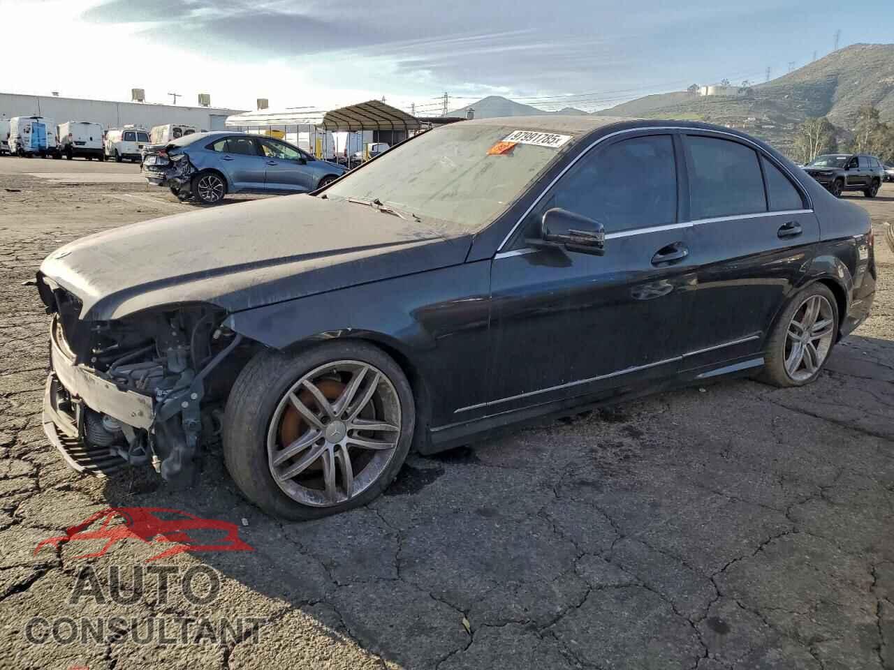 MERCEDES-BENZ C-CLASS 2013 - WDDGF4HB3DA793682