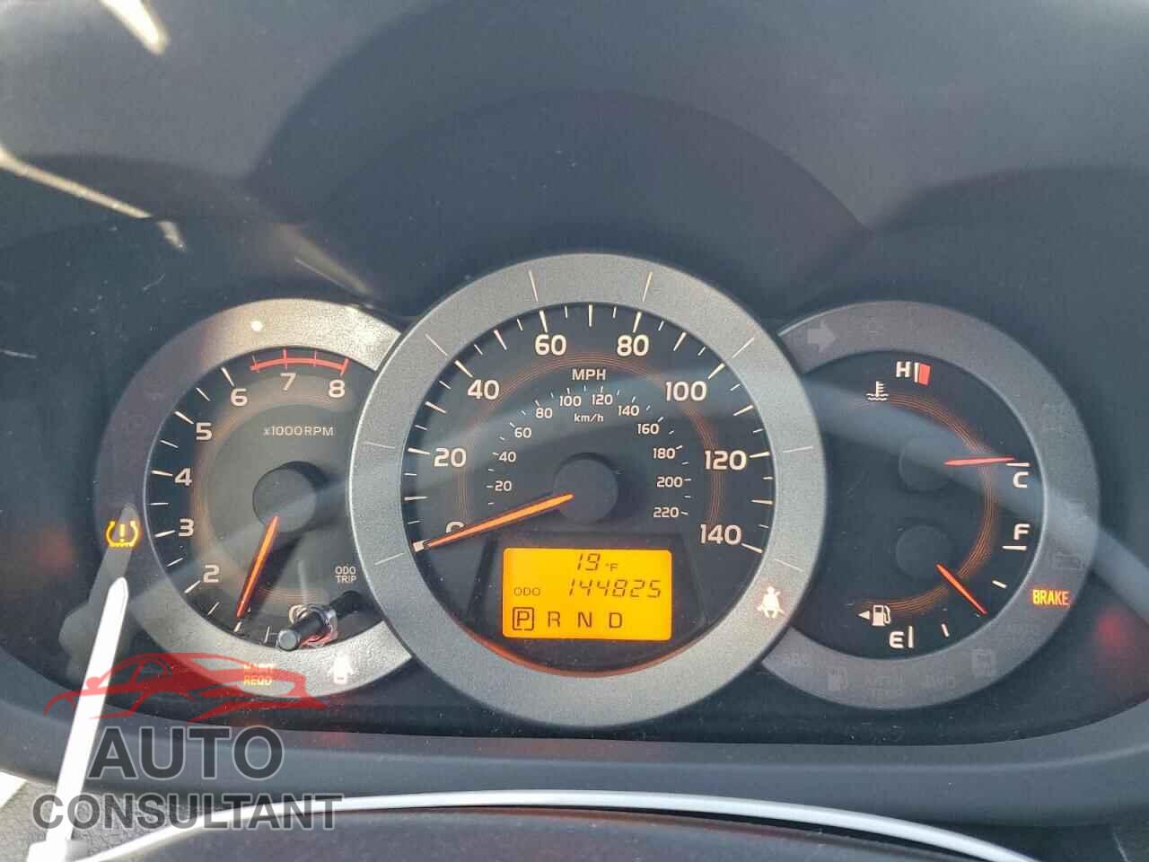 TOYOTA RAV4 2011 - 2T3RF4DV7BW099997