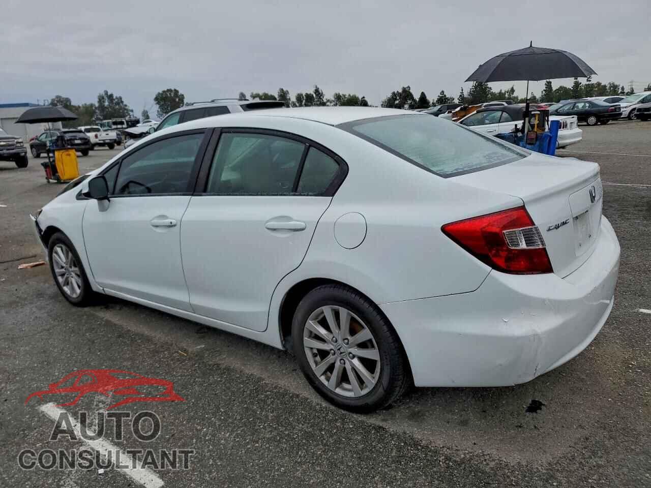 HONDA CIVIC 2012 - 2HGFB2F86CH588954