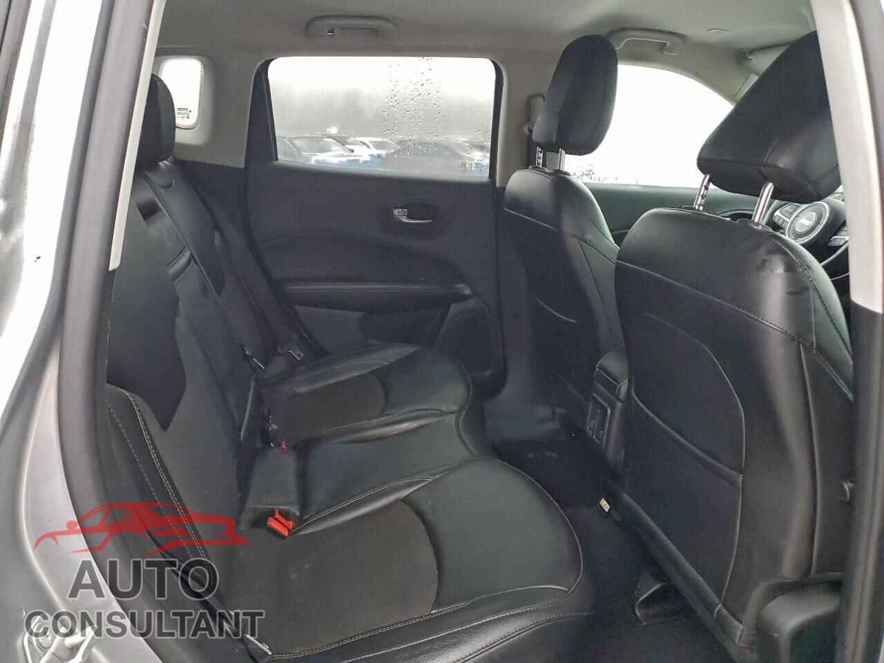 JEEP COMPASS 2019 - 3C4NJCBB7KT749323