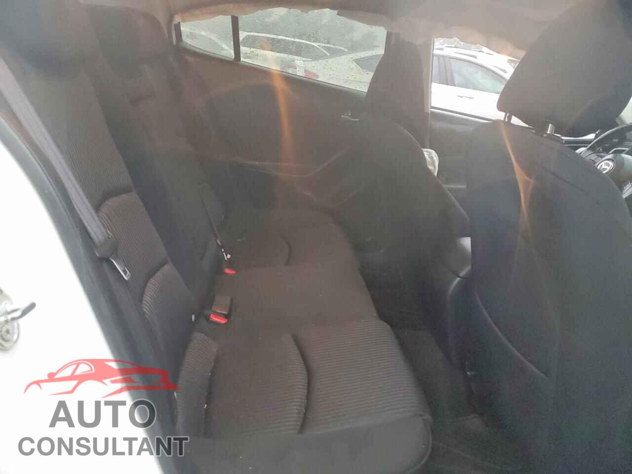 MAZDA 3 2015 - JM1BM1V70F1252665