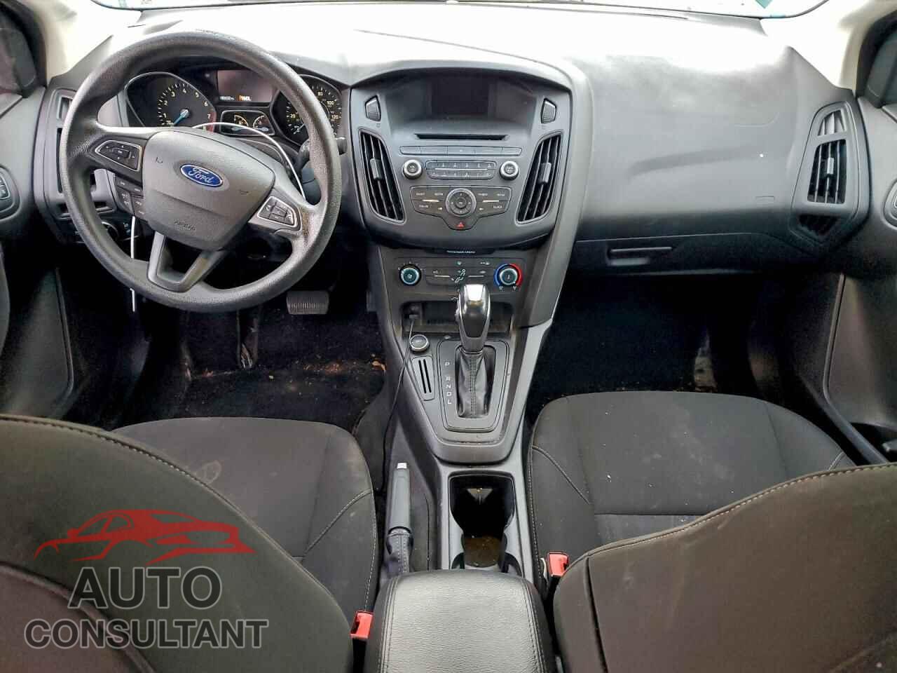 FORD FOCUS 2015 - 1FADP3F21FL355313