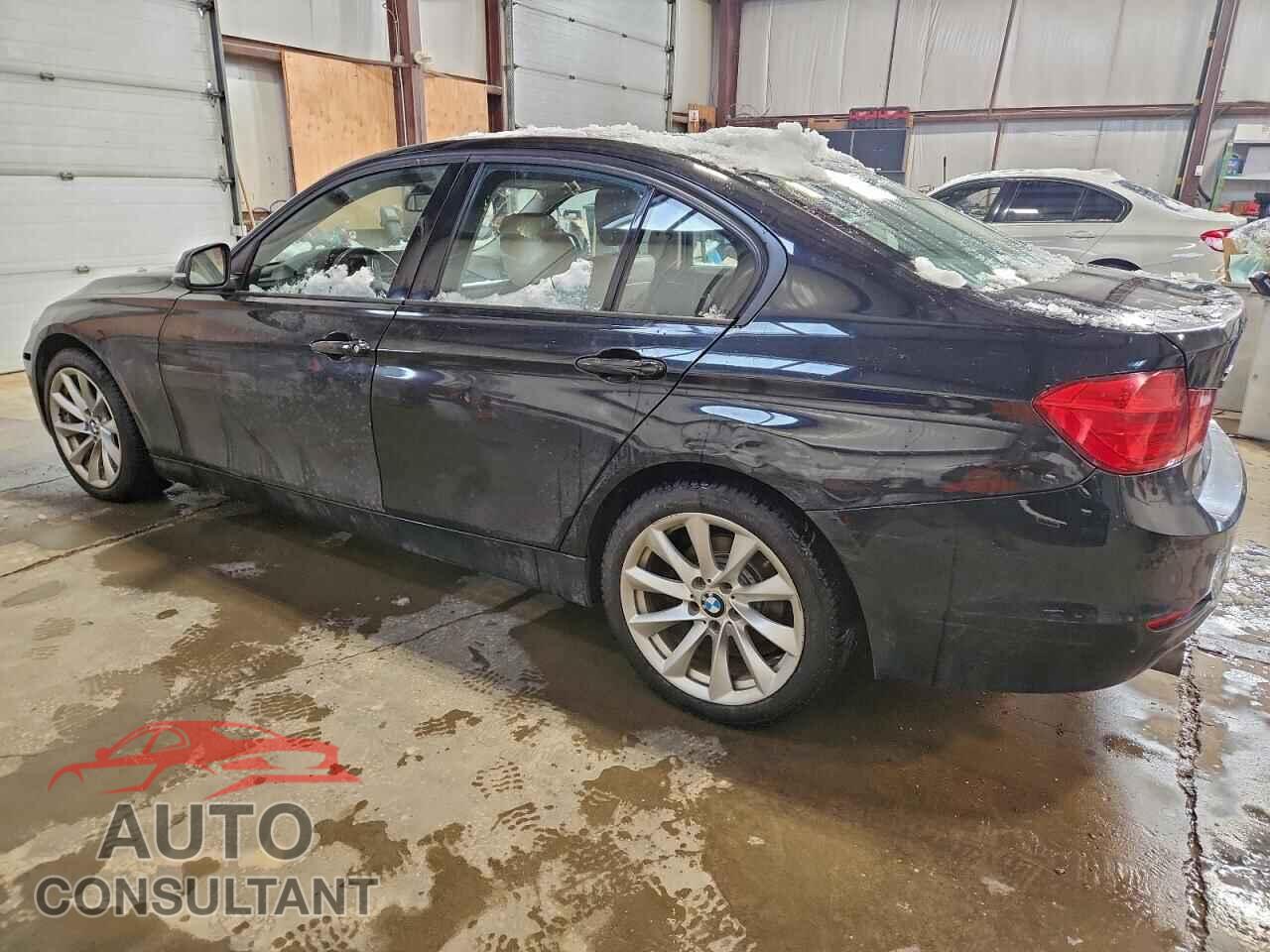 BMW 3 SERIES 2013 - WBA3C3C52DF146669