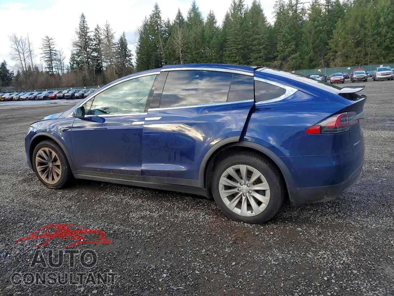 TESLA MODEL X 2017 - 5YJXCDE22HF068367