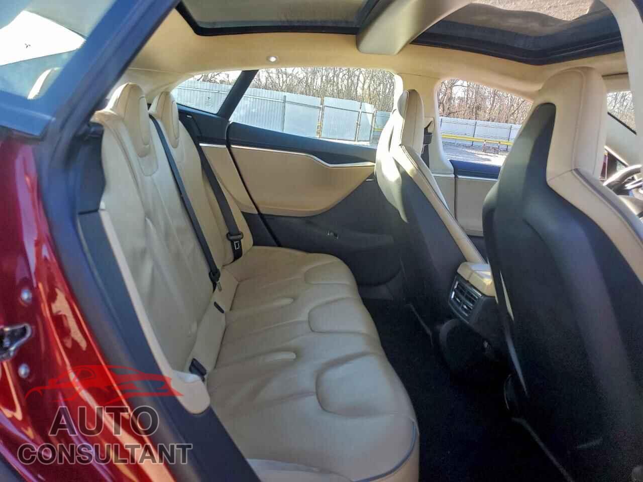 TESLA MODEL S 2012 - 5YJSA1DP7CFS00799