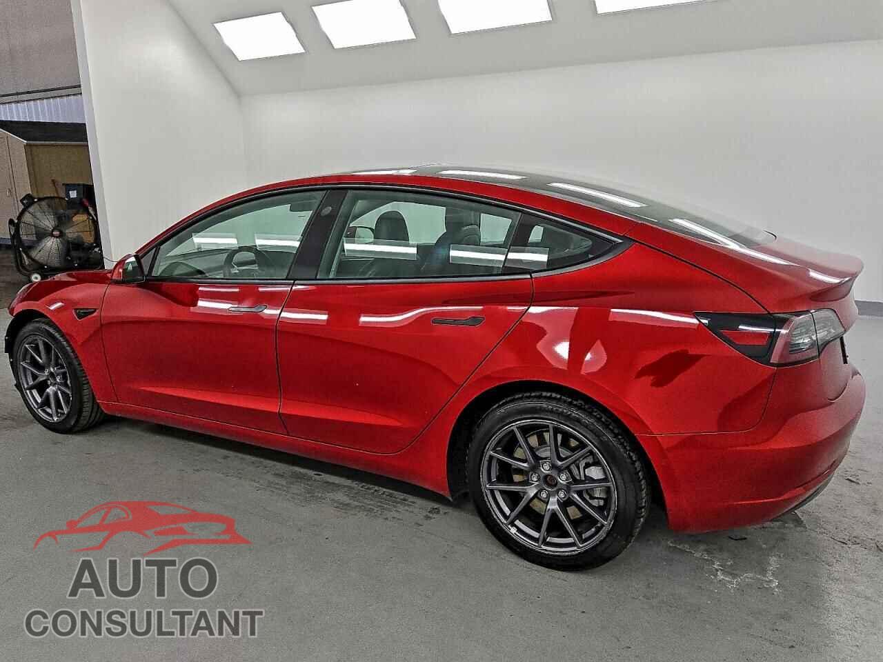 TESLA MODEL 3 2022 - 5YJ3E1EA8NF285741