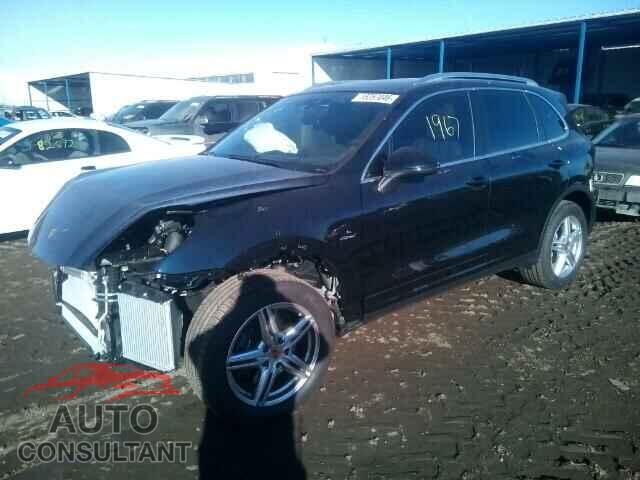 PORSCHE CAYENNE 2016 - WP1AF2A27GLA40100