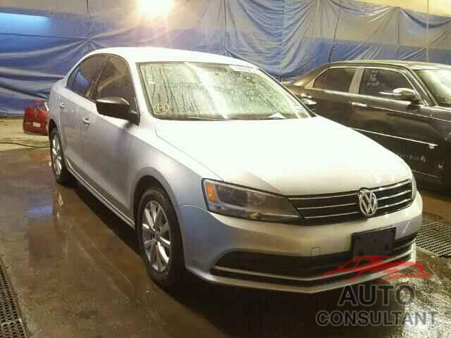 VOLKSWAGEN JETTA 2015 - 3VWD07AJ4FM413060