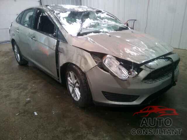 FORD FOCUS 2015 - 1FADP3F24FL307787