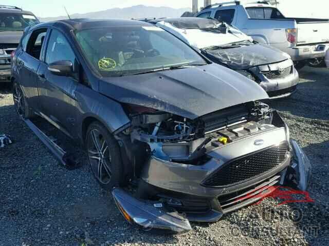 FORD FOCUS 2016 - 1FADP3L99GL387834