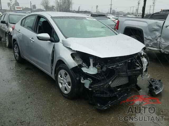 KIA FORTE 2016 - KNAFX4A61G5515891