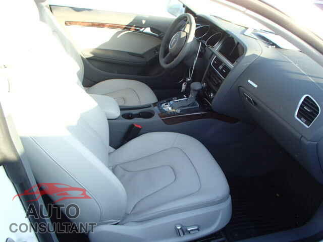 AUDI A5 2014 - WAULFAFR9EA071803
