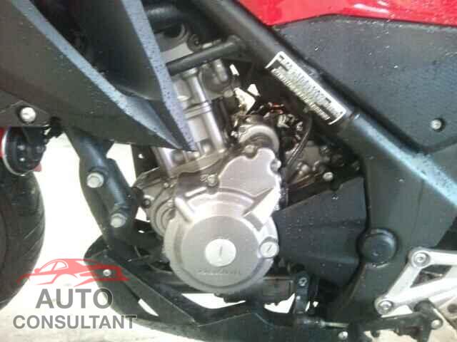HONDA CB CYCLE 2015 - MLHNC5218F5100629