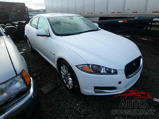 JAGUAR XF 2015 - SAJWA0FS8FPU56488