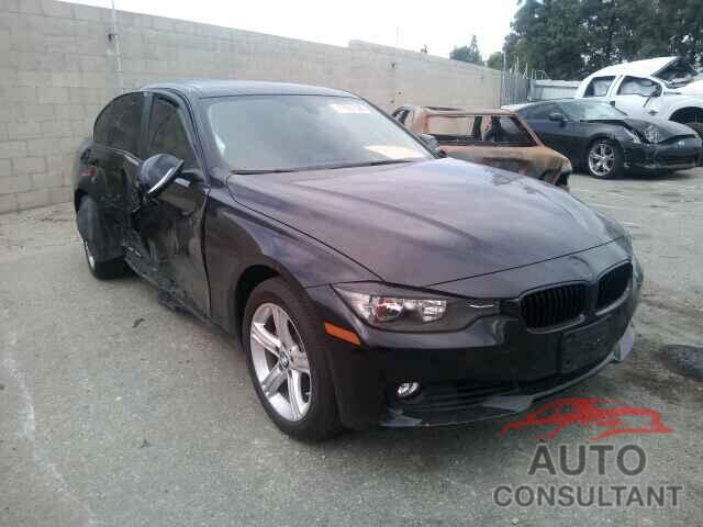 BMW 3 SERIES 2015 - WBA3C1C58FK123489
